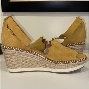 Crown Vintage Sandals